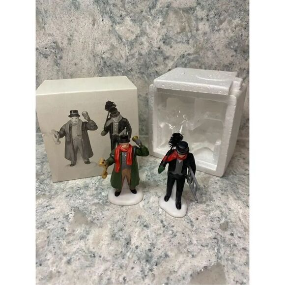 Department 56 Heritage Village Collection Town Crier & Chimney Sweep - Picture 1 of 5